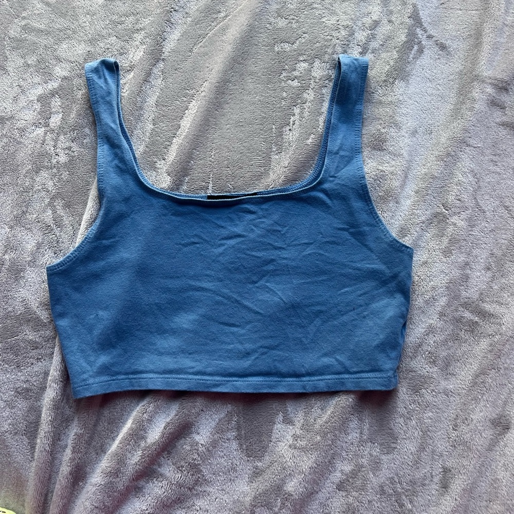 Forever 21 blue tank top crop top